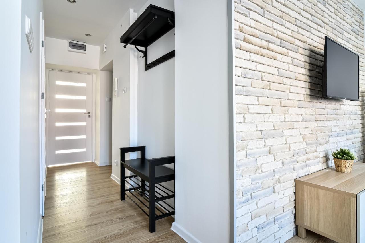 Old Town Ltc - Apartments Starowka Szeroka 格但斯克 外观 照片