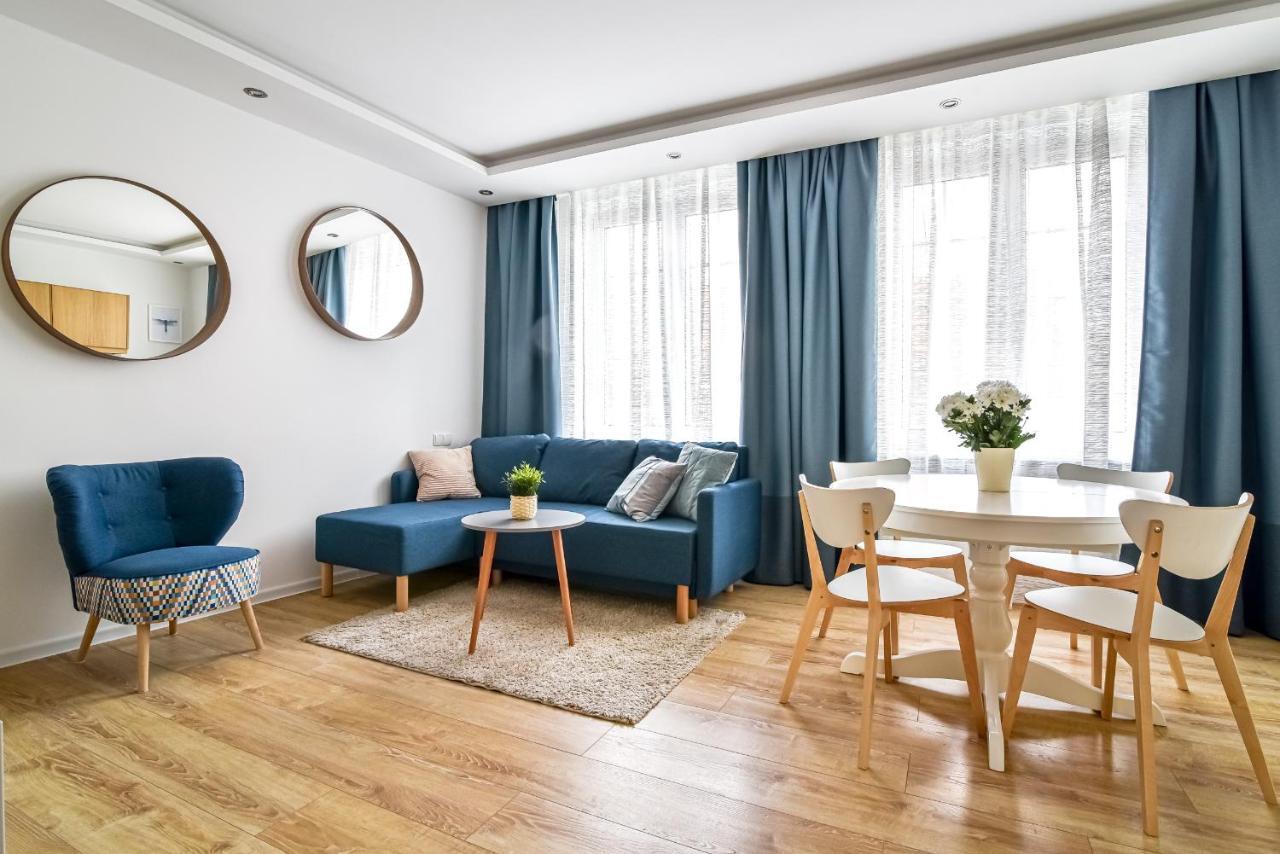 Old Town Ltc - Apartments Starowka Szeroka 格但斯克 外观 照片