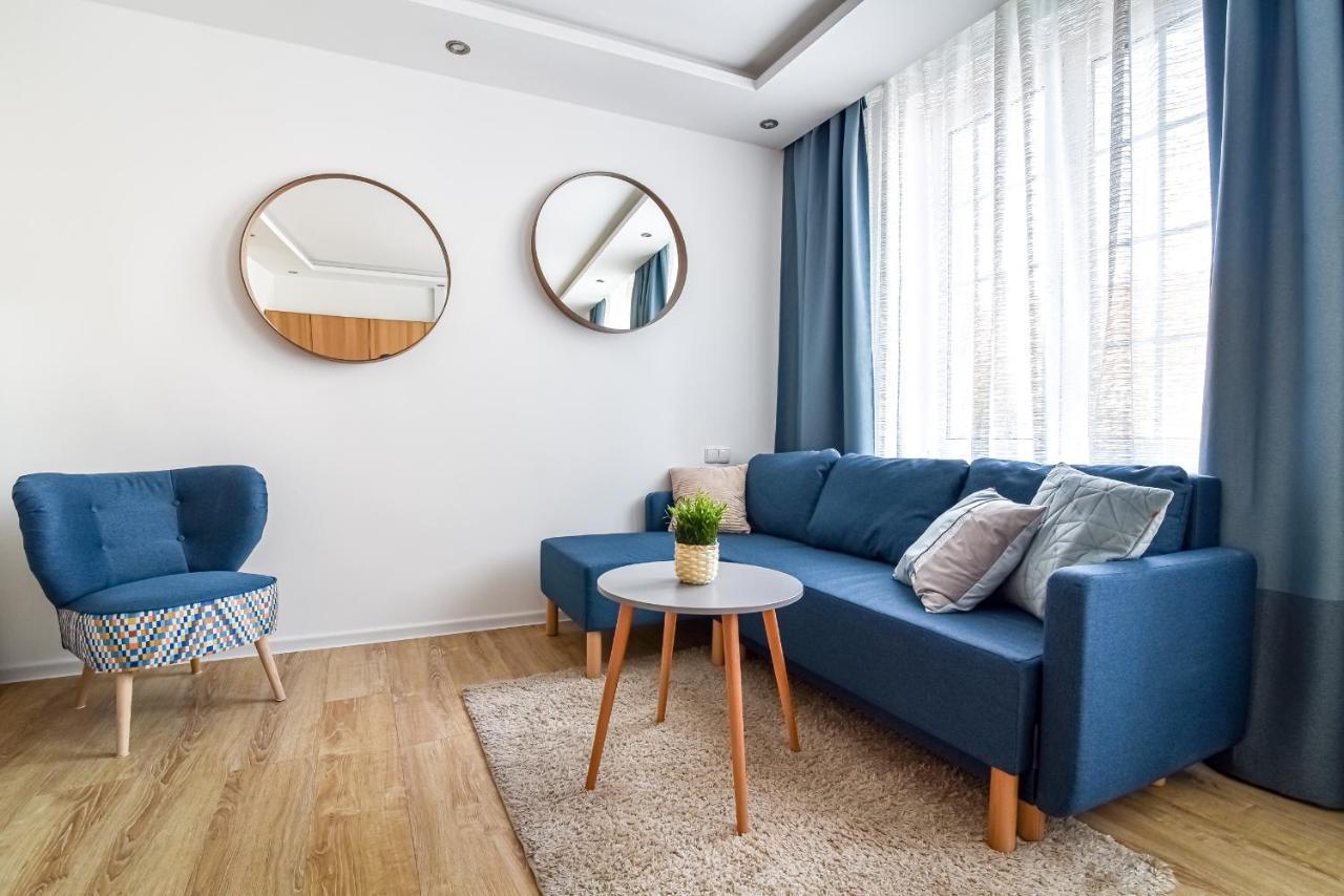 Old Town Ltc - Apartments Starowka Szeroka 格但斯克 外观 照片