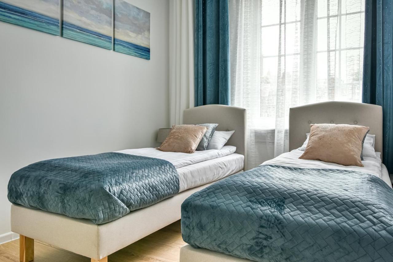 Old Town Ltc - Apartments Starowka Szeroka 格但斯克 外观 照片