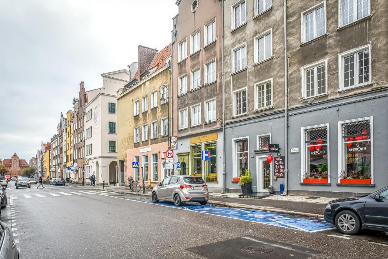 Old Town Ltc - Apartments Starowka Szeroka 格但斯克 外观 照片